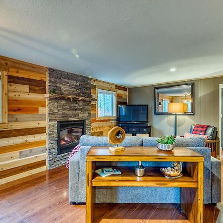 Cozy Coleman St. Cottage Bethel Exterior foto
